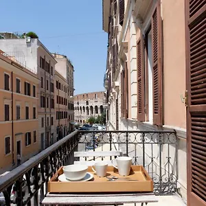 Bed & Breakfast Santi Quattro Al Colosseo, Řím