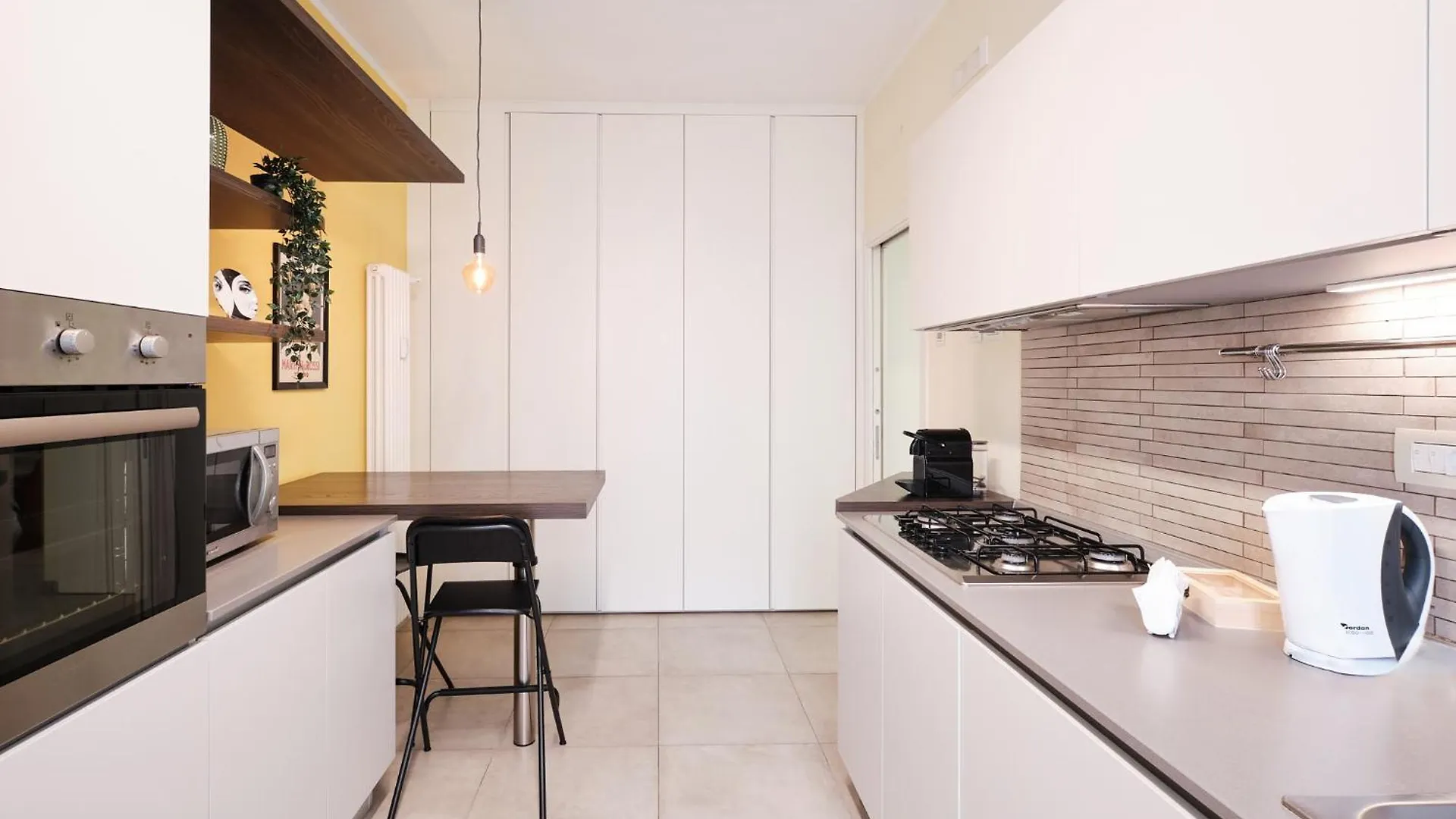 Apartment Appartamento Moderno A 5 Minuti Dalla Metro Rome